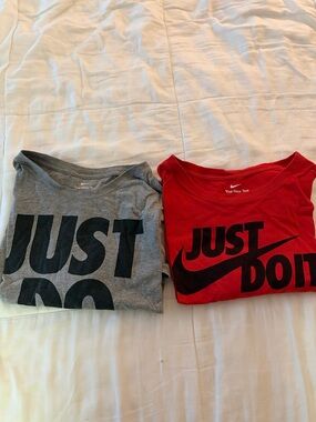 Men’s Nike tees